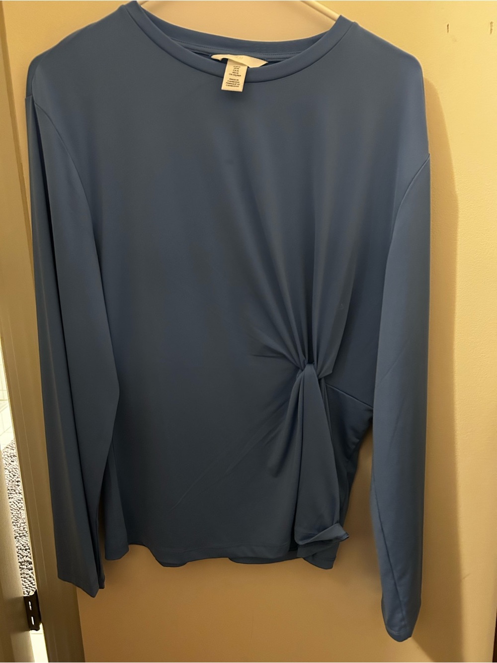 H & M Twist-Front Long Sleeve Top